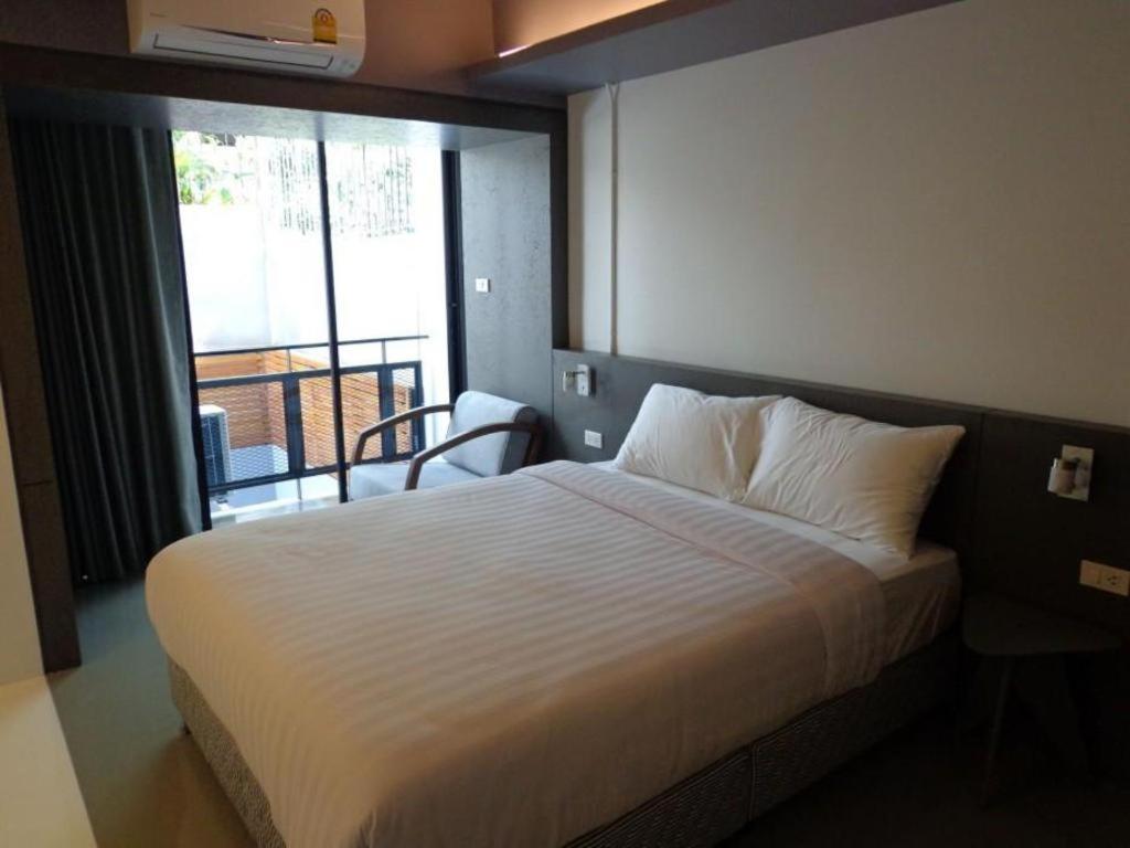 Silom Studios Bangkok Extérieur photo
