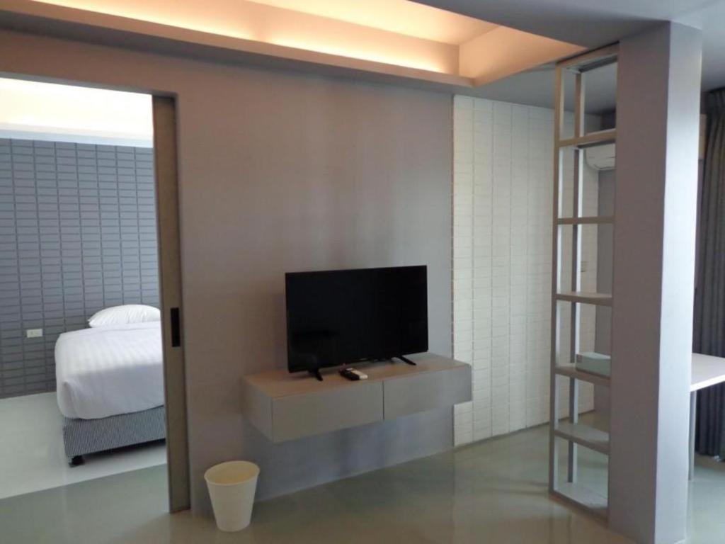 Silom Studios Bangkok Extérieur photo