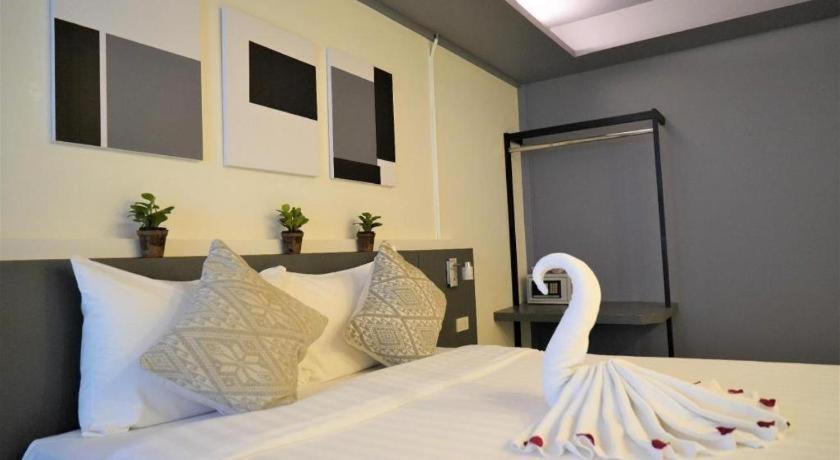 Silom Studios Bangkok Extérieur photo